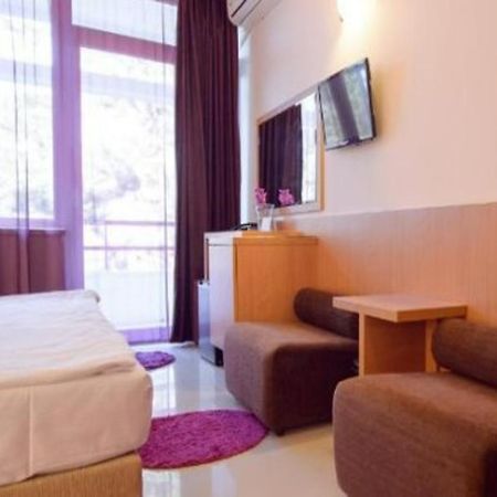 Hotel Sara ネプトゥン エクステリア 写真